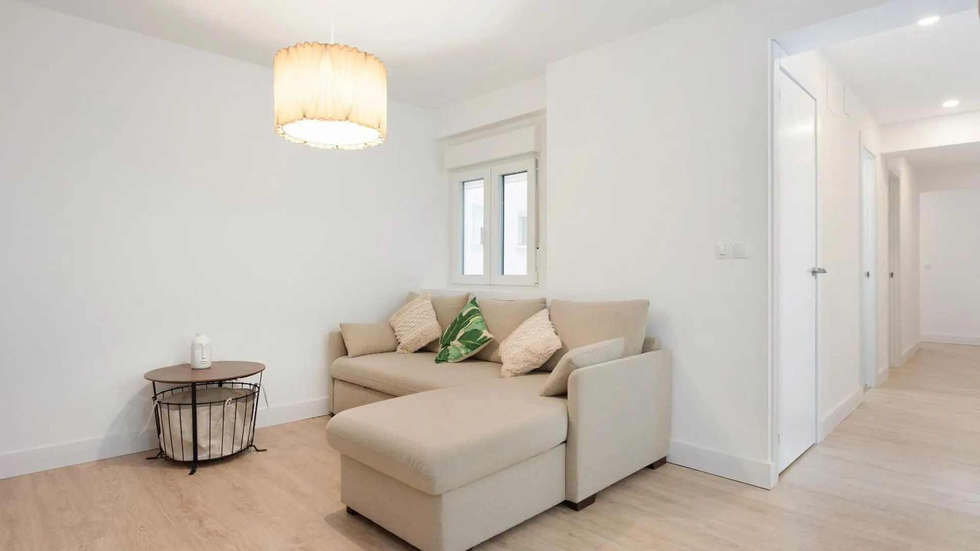 Malaga Hub Apartment 0*,  Spain