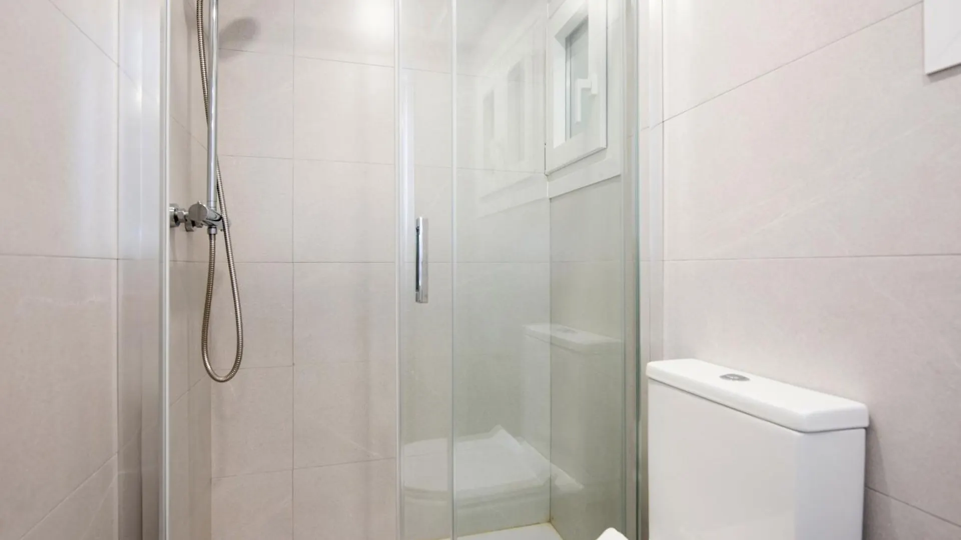 Malaga Hub Apartment